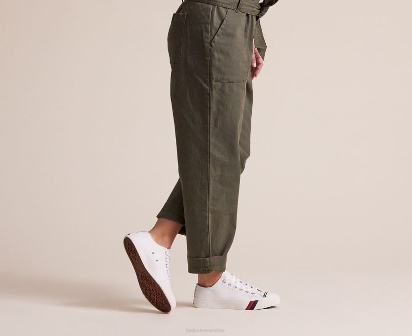 Unisex Keds Royal Lo Classic Leather Sneaker White RXFBP4136